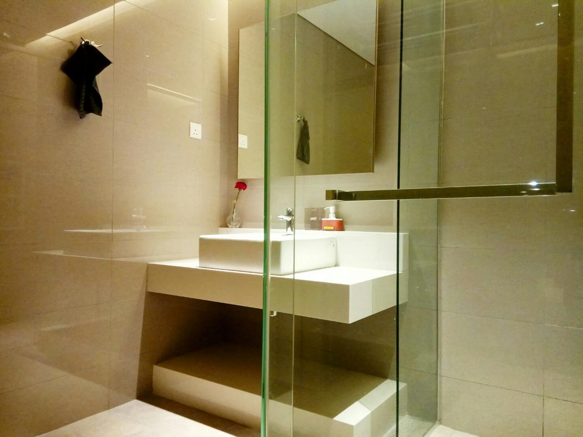 Roomy @ Tribeca Bukit Bintang Kuala Lumpur Bagian luar foto
